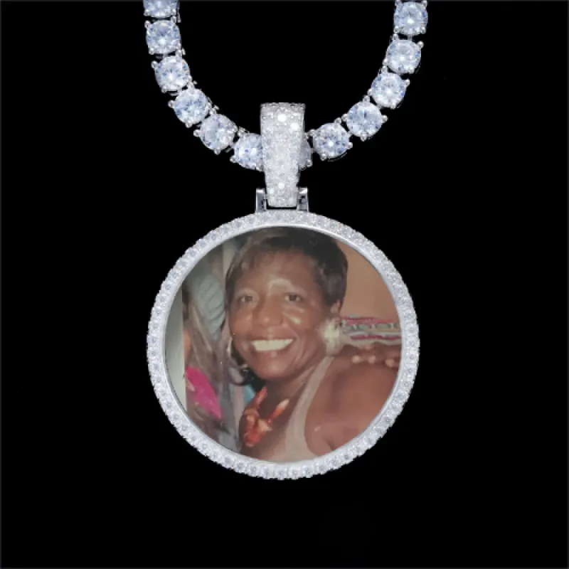925S & VVS Moissanite 3D Circle Custom Picture Pendant sold by The GUU Shop