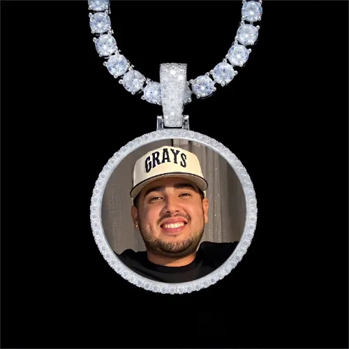 925S & VVS Moissanite 3D Circle Custom Picture Pendant sold by The GUU Shop