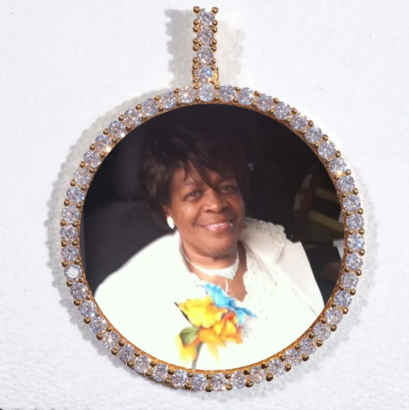 LARGE 3D CIRCLE CUSTOM PICTURE PENDANT sold by The GUU Shop