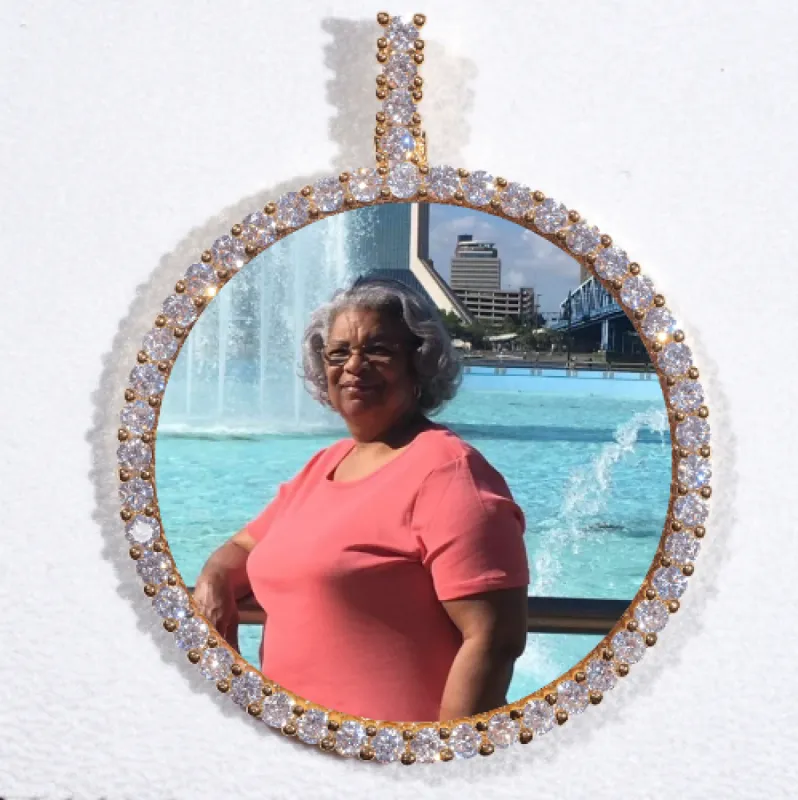 LARGE 3D CIRCLE CUSTOM PICTURE PENDANT sold by The GUU Shop