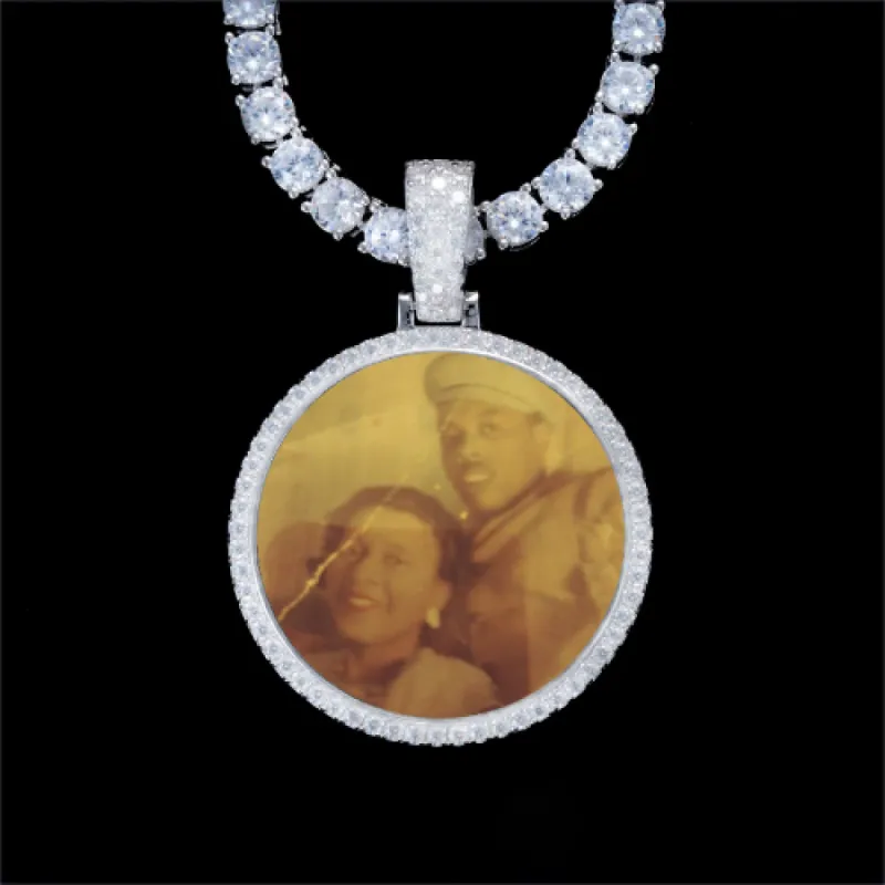 925S & VVS Moissanite 3D Circle Custom Picture Pendant sold by The GUU Shop
