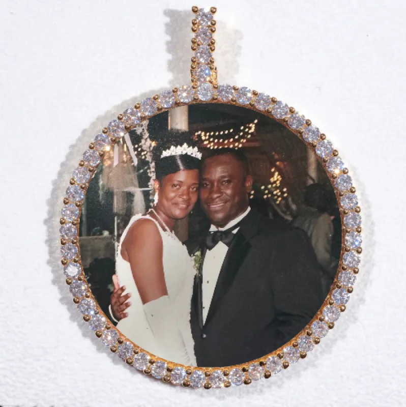 LARGE 3D CIRCLE CUSTOM PICTURE PENDANT sold by The GUU Shop