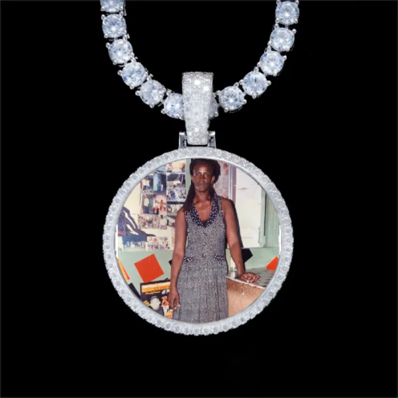 925S & VVS Moissanite 3D Circle Custom Picture Pendant sold by The GUU Shop