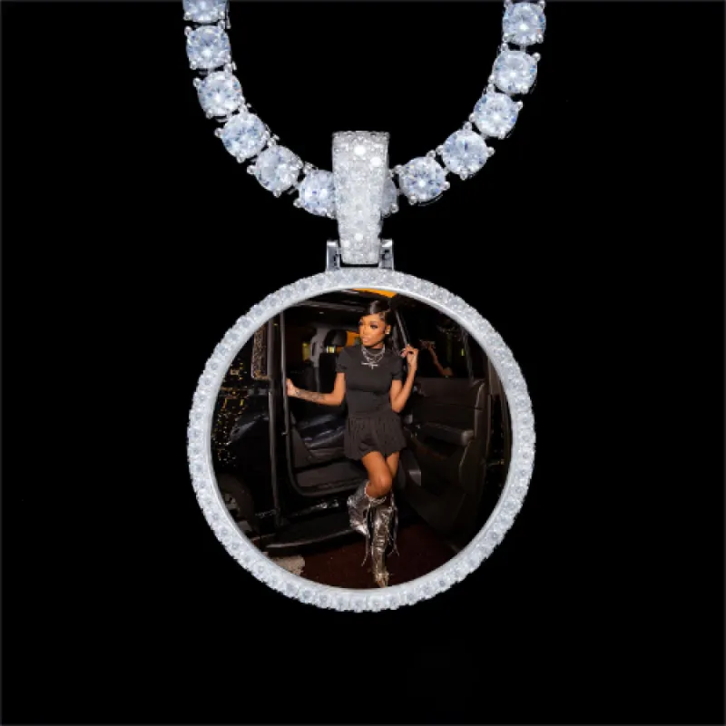 925S & VVS Moissanite 3D Circle Custom Picture Pendant sold by The GUU Shop