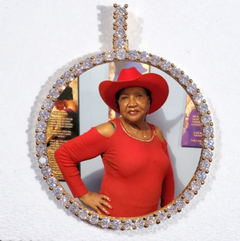 LARGE 3D CIRCLE CUSTOM PICTURE PENDANT sold by The GUU Shop