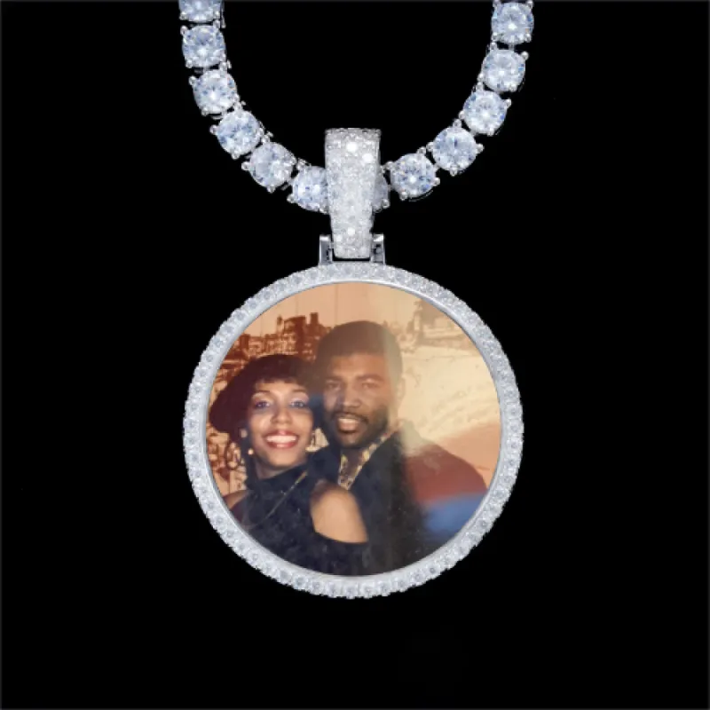 925S & VVS Moissanite 3D Circle Custom Picture Pendant sold by The GUU Shop