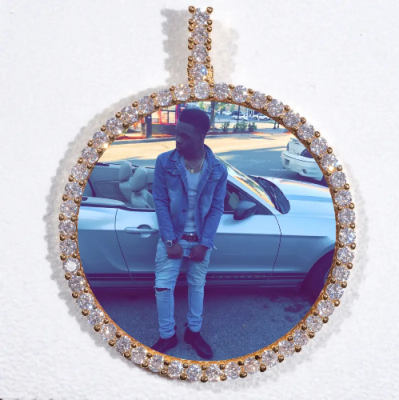 LARGE 3D CIRCLE CUSTOM PICTURE PENDANT made by The GUU Shop