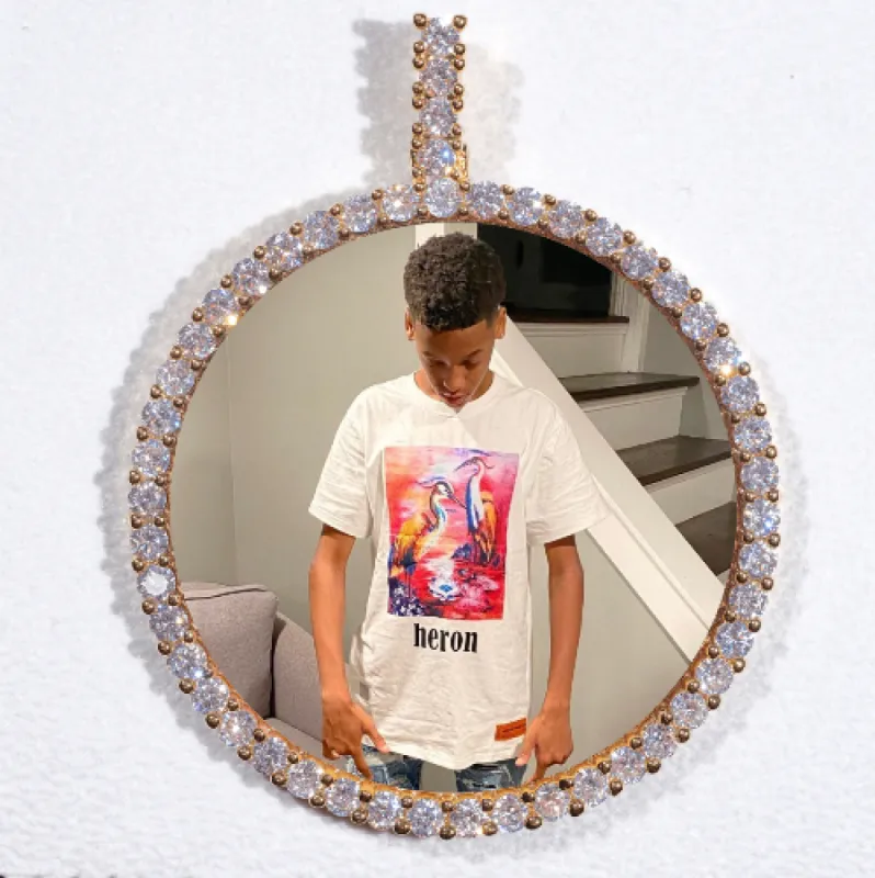 LARGE 3D CIRCLE CUSTOM PICTURE PENDANT made by The GUU Shop