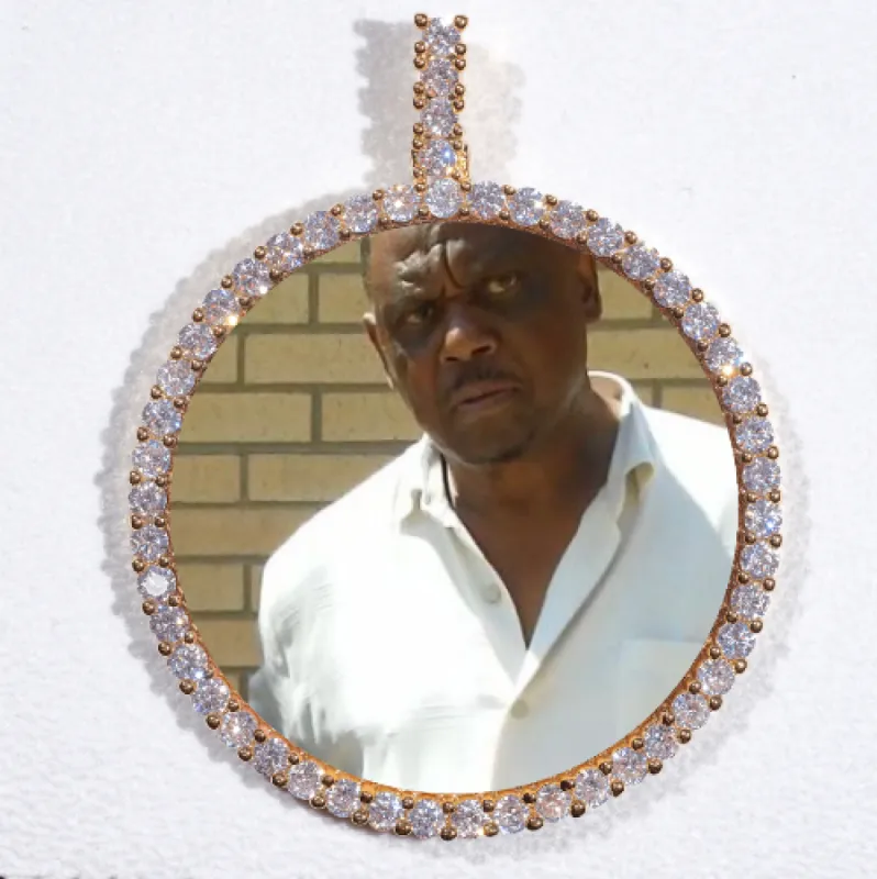 LARGE 3D CIRCLE CUSTOM PICTURE PENDANT made by The GUU Shop