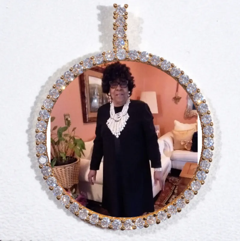 LARGE 3D CIRCLE CUSTOM PICTURE PENDANT sold by The GUU Shop