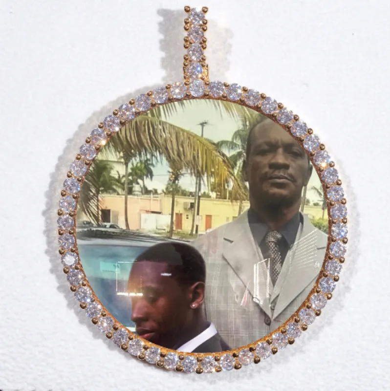 LARGE 3D CIRCLE CUSTOM PICTURE PENDANT sold by The GUU Shop