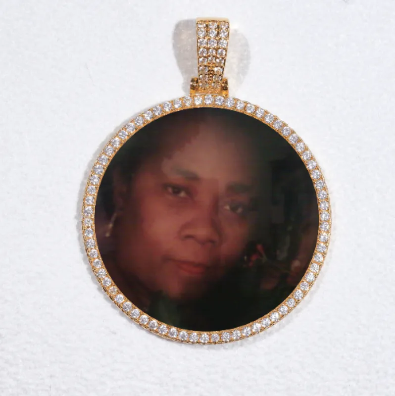 MEDIUM 3D CIRCLE CUSTOM PICTURE PENDANT sold by The GUU Shop