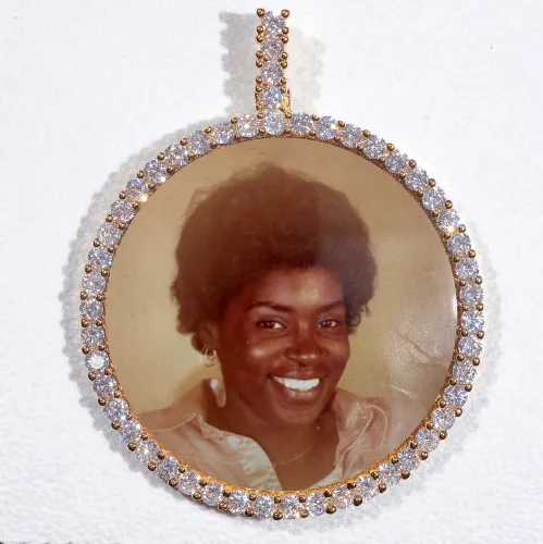 LARGE 3D CIRCLE CUSTOM PICTURE PENDANT sold by The GUU Shop