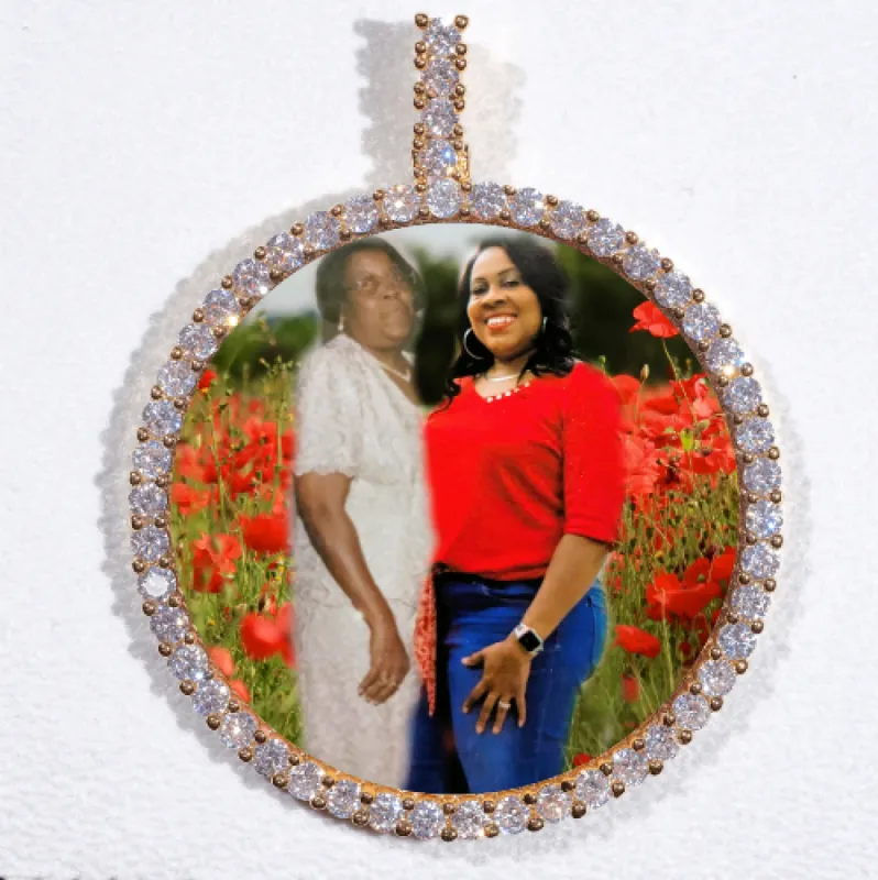 LARGE 3D CIRCLE CUSTOM PICTURE PENDANT sold by The GUU Shop