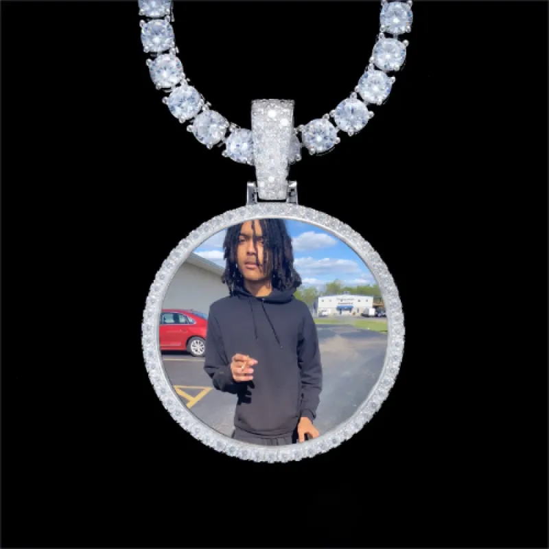 925S & VVS Moissanite 3D Circle Custom Picture Pendant sold by The GUU Shop