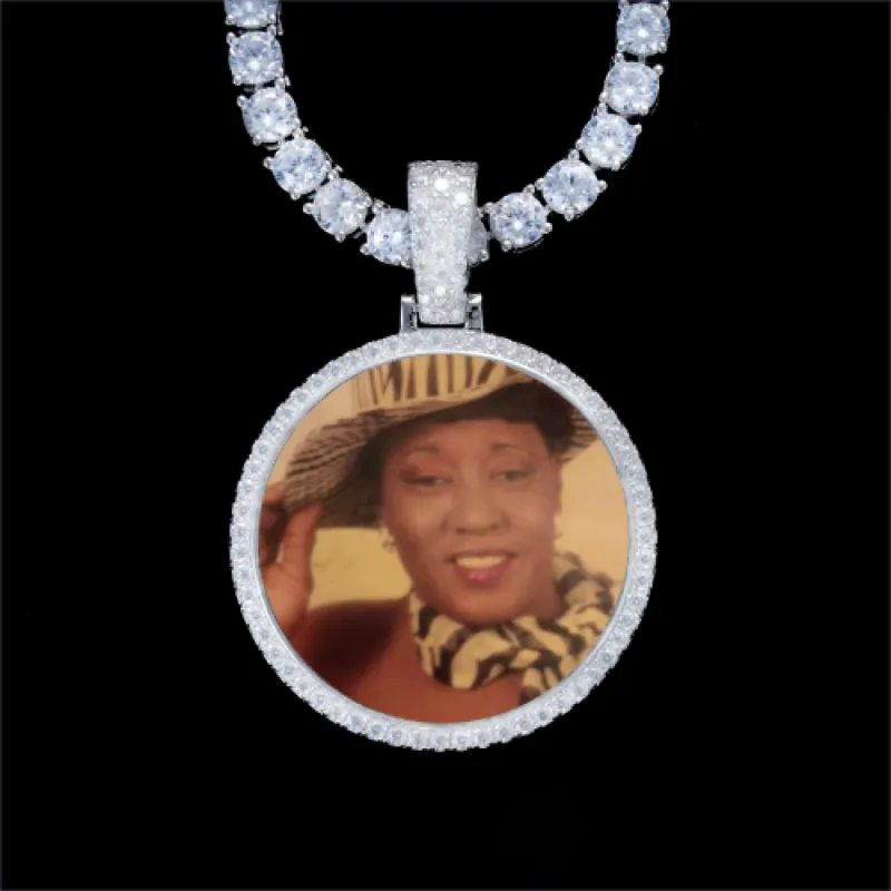 925S & VVS Moissanite 3D Circle Custom Picture Pendant sold by The GUU Shop
