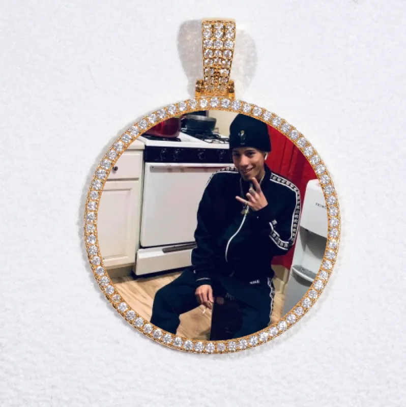 MEDIUM 3D CIRCLE CUSTOM PICTURE PENDANT sold by The GUU Shop