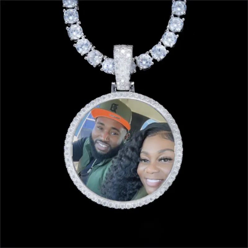 925S & VVS Moissanite 3D Circle Custom Picture Pendant sold by The GUU Shop