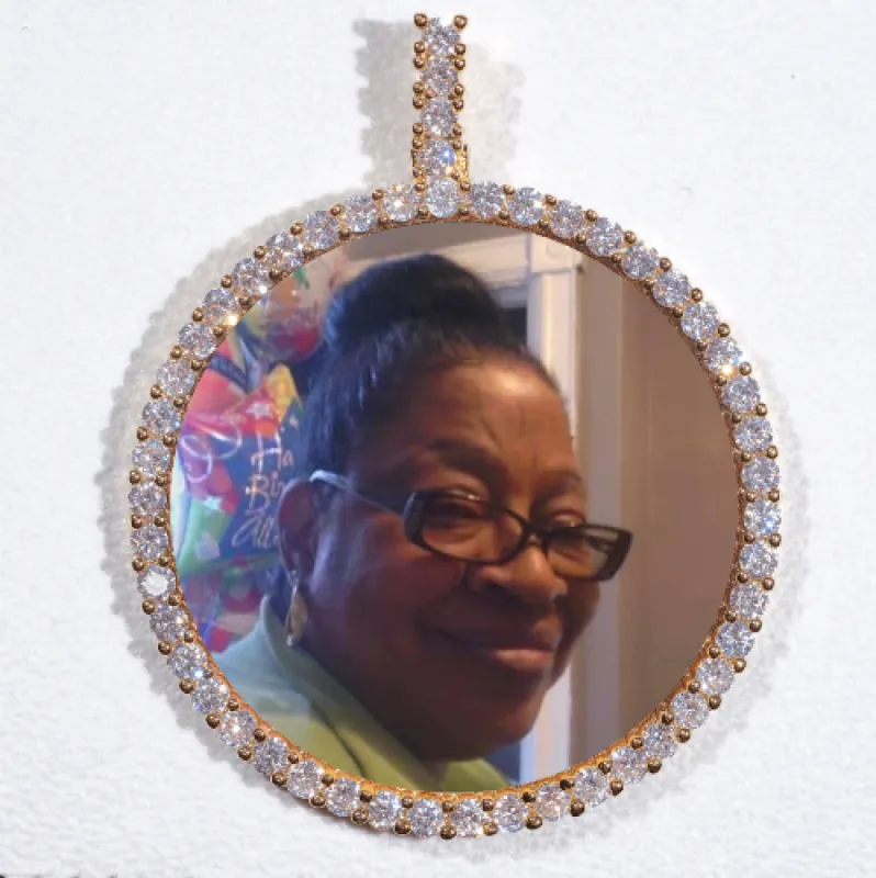 LARGE 3D CIRCLE CUSTOM PICTURE PENDANT sold by The GUU Shop
