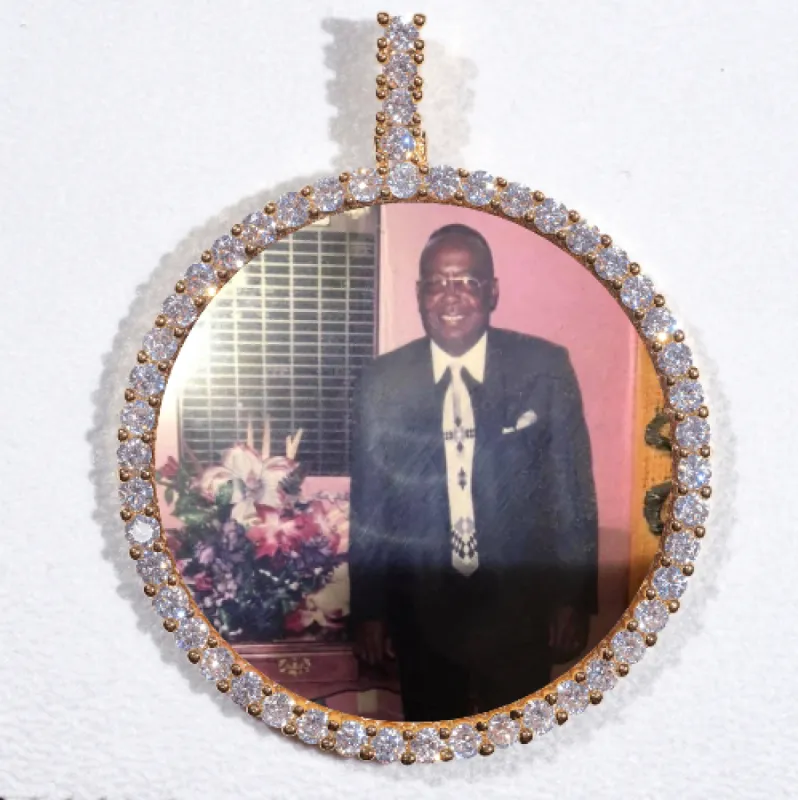 LARGE 3D CIRCLE CUSTOM PICTURE PENDANT sold by The GUU Shop