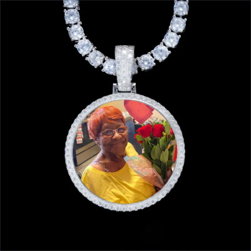 925S & VVS Moissanite 3D Circle Custom Picture Pendant sold by The GUU Shop