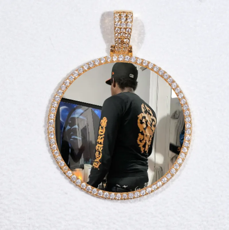 MEDIUM 3D CIRCLE CUSTOM PICTURE PENDANT sold by The GUU Shop