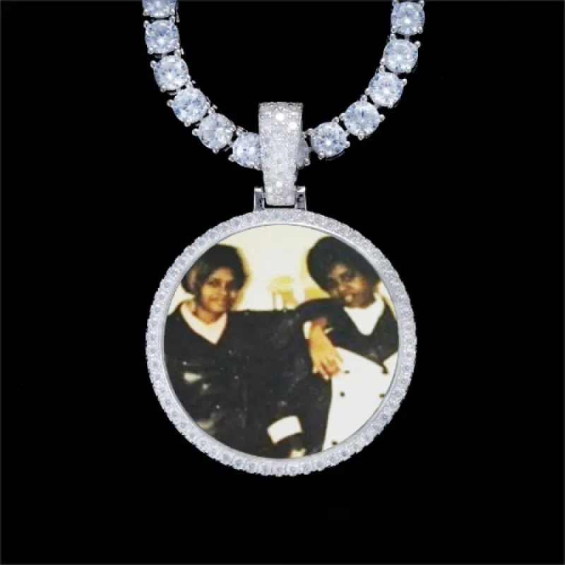 925S & VVS Moissanite 3D Circle Custom Picture Pendant sold by The GUU Shop