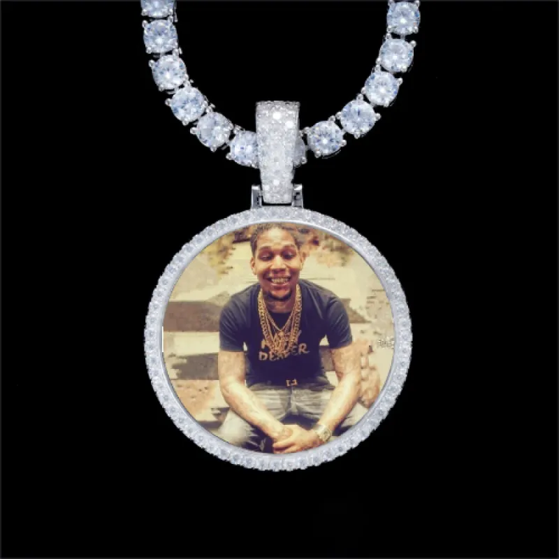925S & VVS Moissanite 3D Circle Custom Picture Pendant sold by The GUU Shop