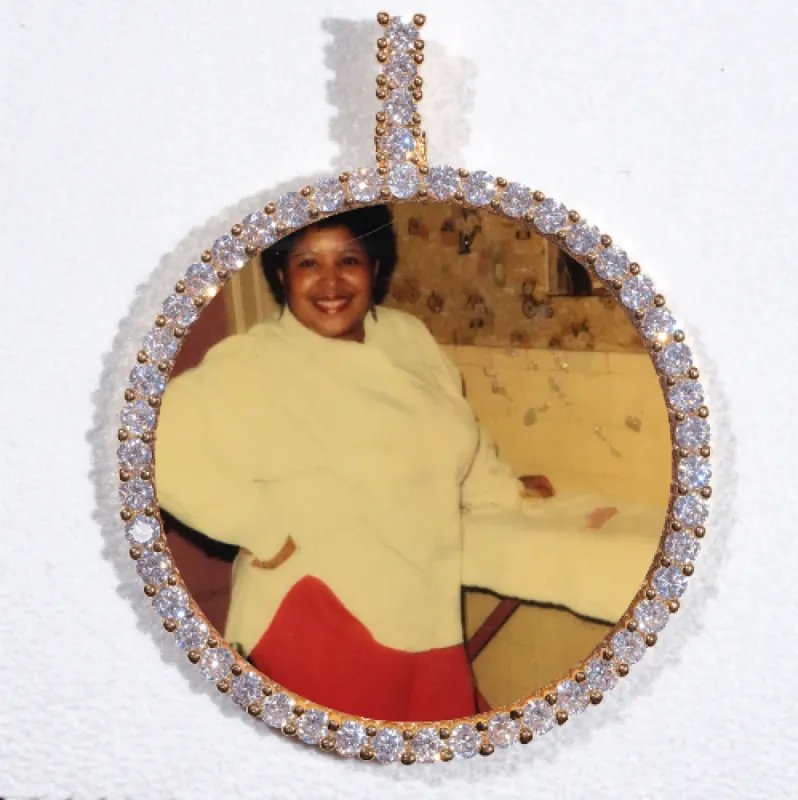 LARGE 3D CIRCLE CUSTOM PICTURE PENDANT sold by The GUU Shop