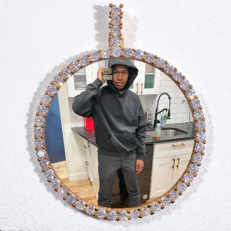 LARGE 3D CIRCLE CUSTOM PICTURE PENDANT made by The GUU Shop