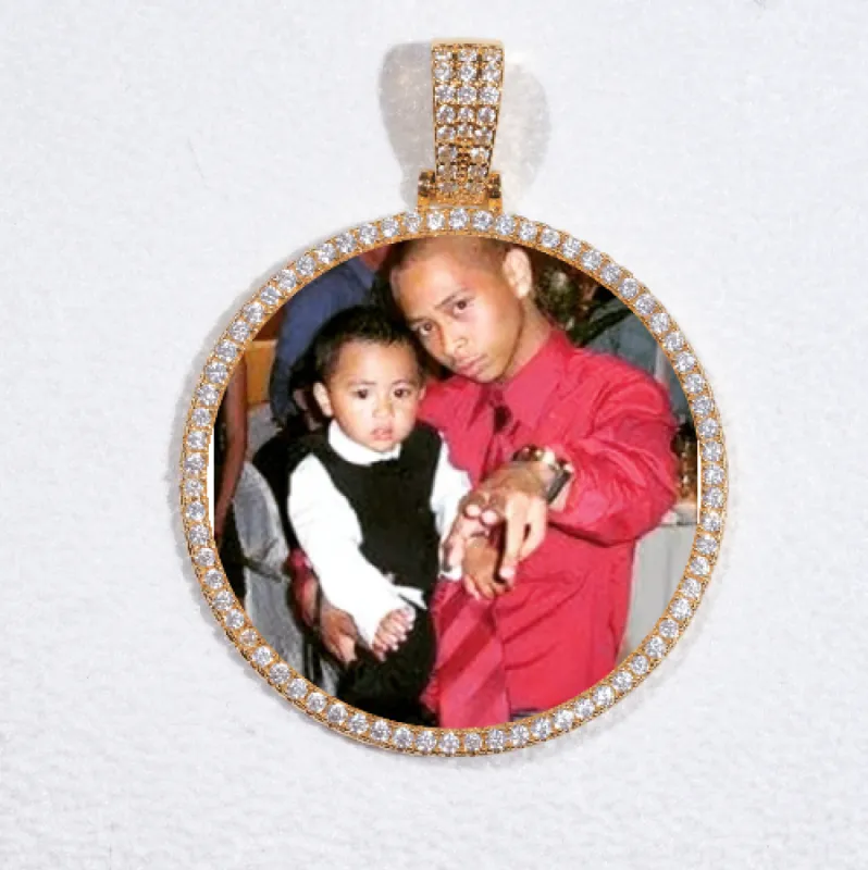 MEDIUM 3D CIRCLE CUSTOM PICTURE PENDANT sold by The GUU Shop