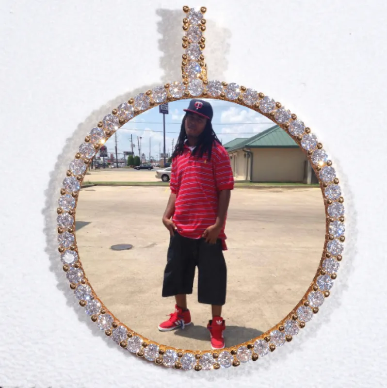 LARGE 3D CIRCLE CUSTOM PICTURE PENDANT sold by The GUU Shop