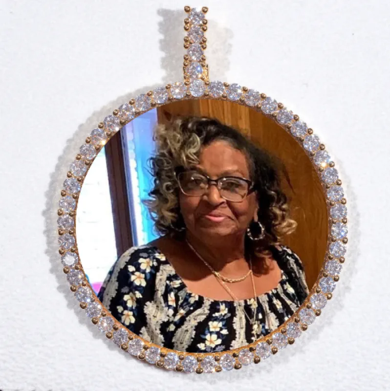 LARGE 3D CIRCLE CUSTOM PICTURE PENDANT sold by The GUU Shop