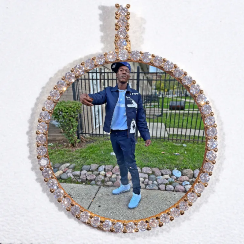 LARGE 3D CIRCLE CUSTOM PICTURE PENDANT sold by The GUU Shop