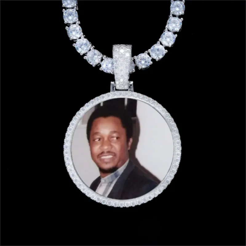 925S & VVS Moissanite 3D Circle Custom Picture Pendant made by The GUU Shop