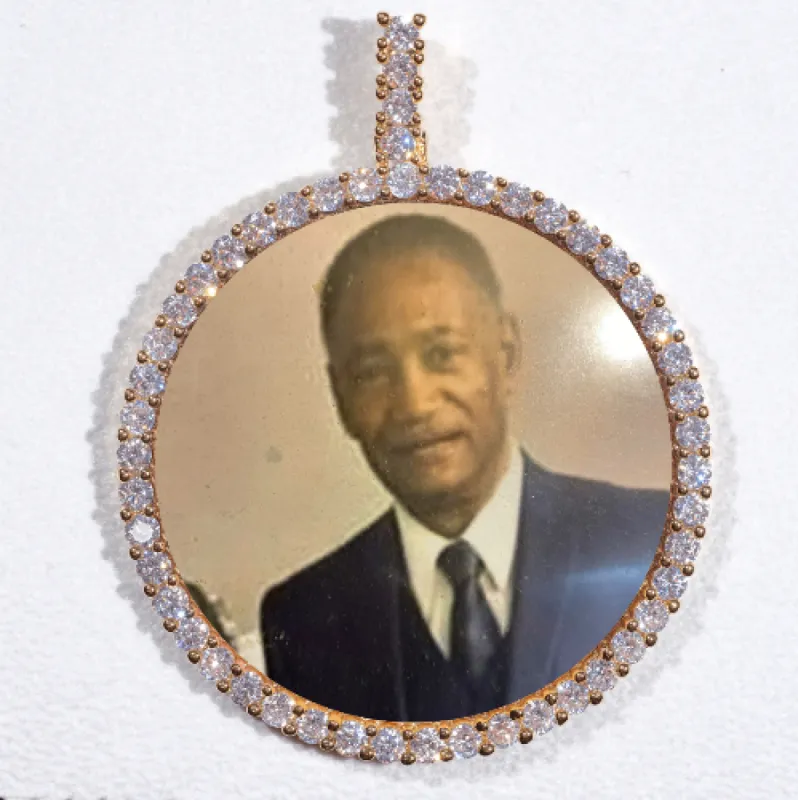 LARGE 3D CIRCLE CUSTOM PICTURE PENDANT sold by The GUU Shop