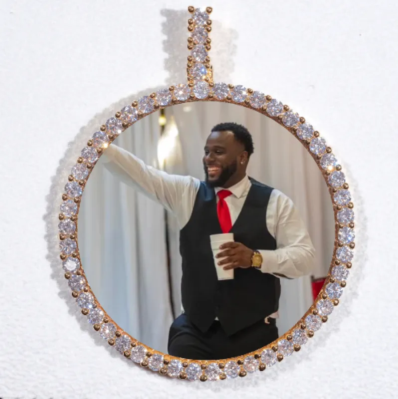 LARGE 3D CIRCLE CUSTOM PICTURE PENDANT sold by The GUU Shop