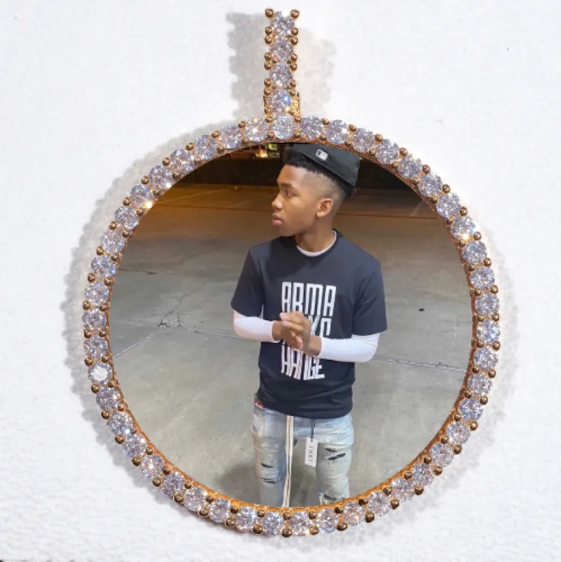 LARGE 3D CIRCLE CUSTOM PICTURE PENDANT made by The GUU Shop