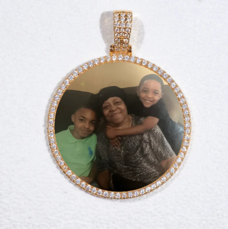 MEDIUM 3D CIRCLE CUSTOM PICTURE PENDANT sold by The GUU Shop