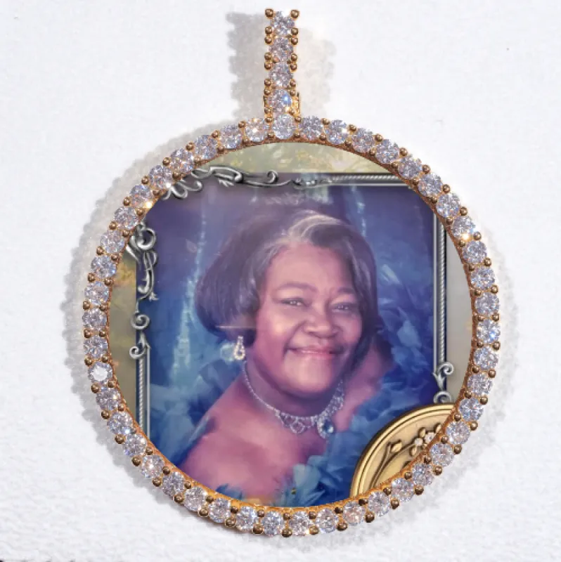 LARGE 3D CIRCLE CUSTOM PICTURE PENDANT sold by The GUU Shop