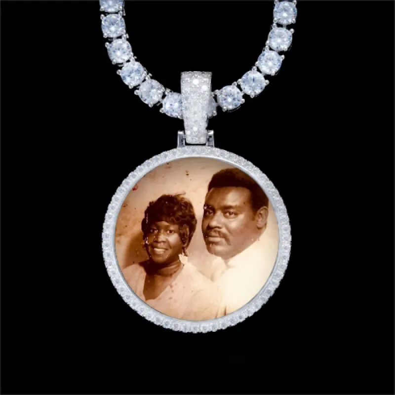 925S & VVS Moissanite 3D Circle Custom Picture Pendant sold by The GUU Shop