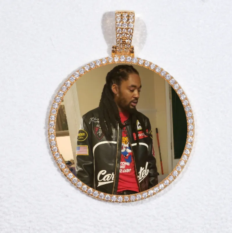 MEDIUM 3D CIRCLE CUSTOM PICTURE PENDANT sold by The GUU Shop