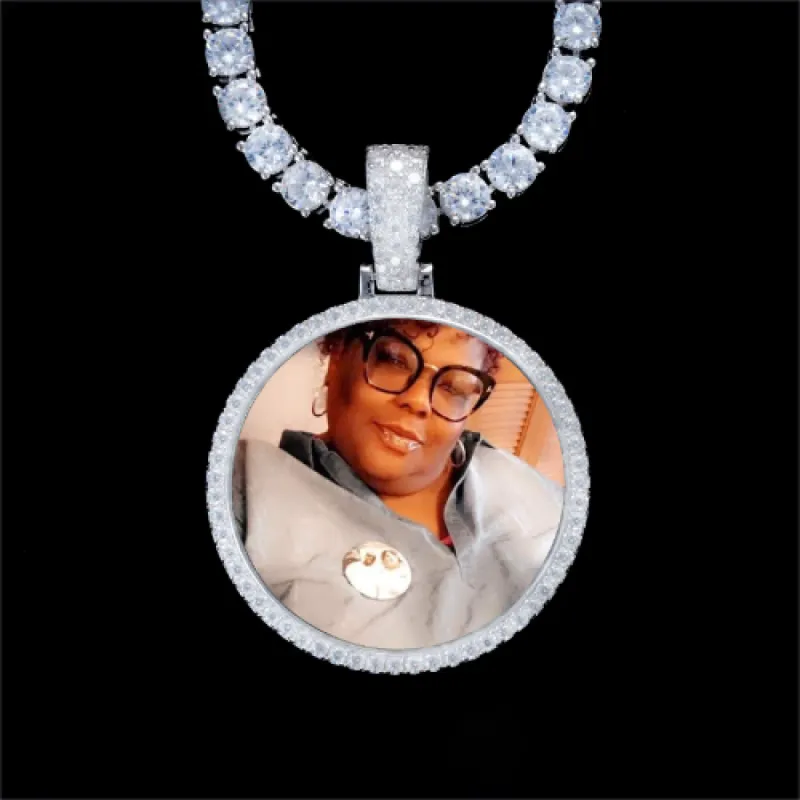 925S & VVS Moissanite 3D Circle Custom Picture Pendant sold by The GUU Shop