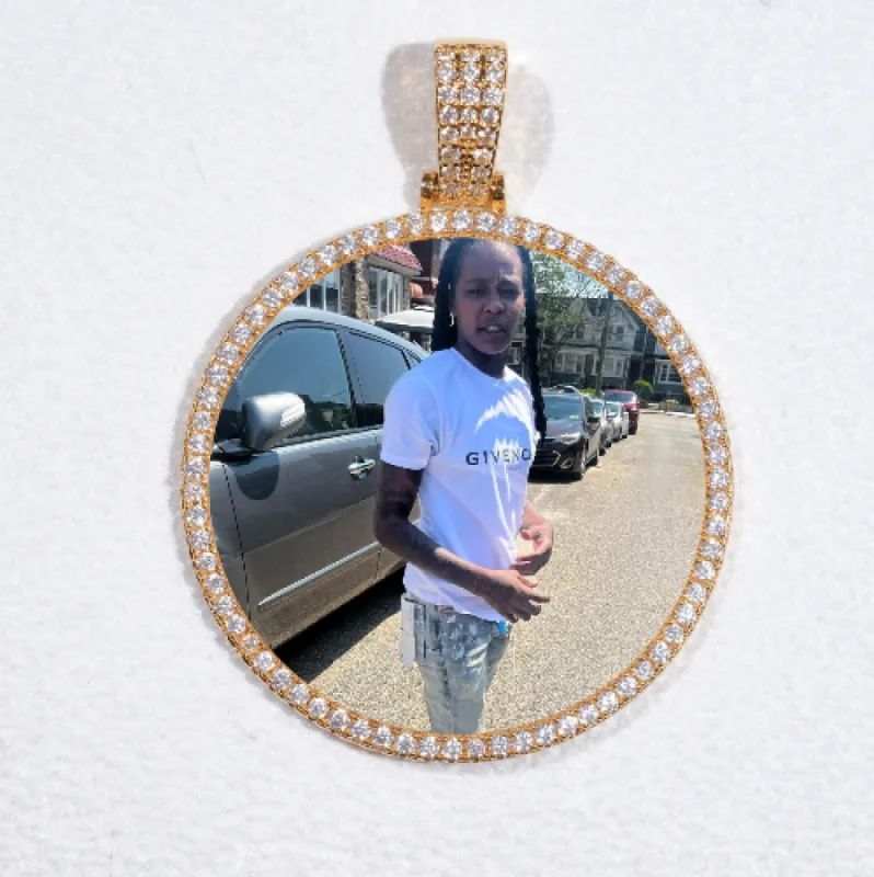 MEDIUM 3D CIRCLE CUSTOM PICTURE PENDANT sold by The GUU Shop