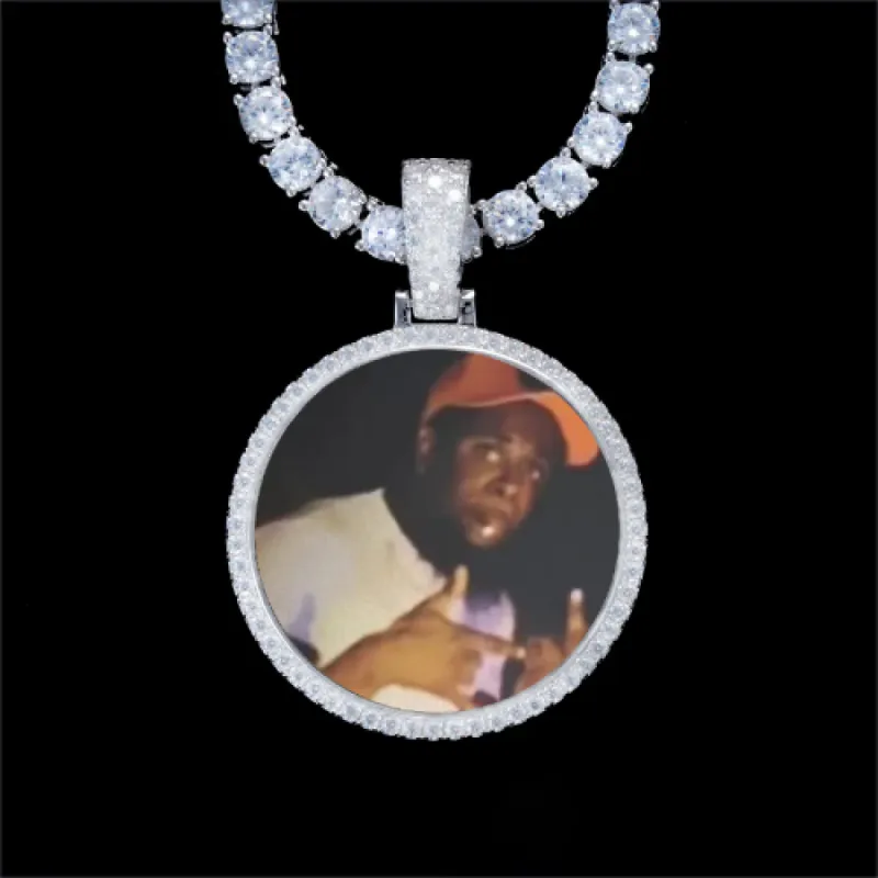 925S & VVS Moissanite 3D Circle Custom Picture Pendant sold by The GUU Shop