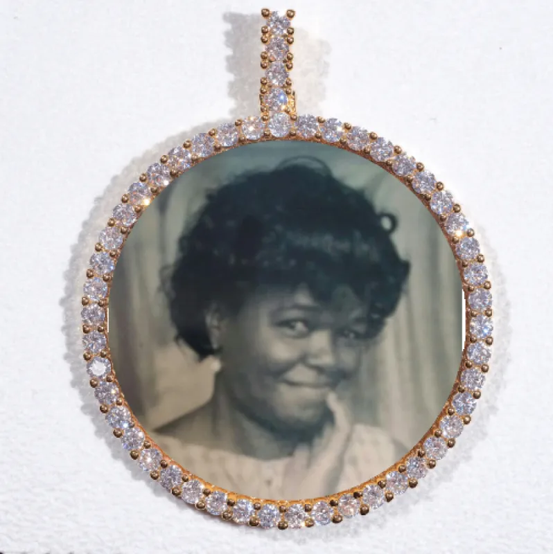 LARGE 3D CIRCLE CUSTOM PICTURE PENDANT sold by The GUU Shop