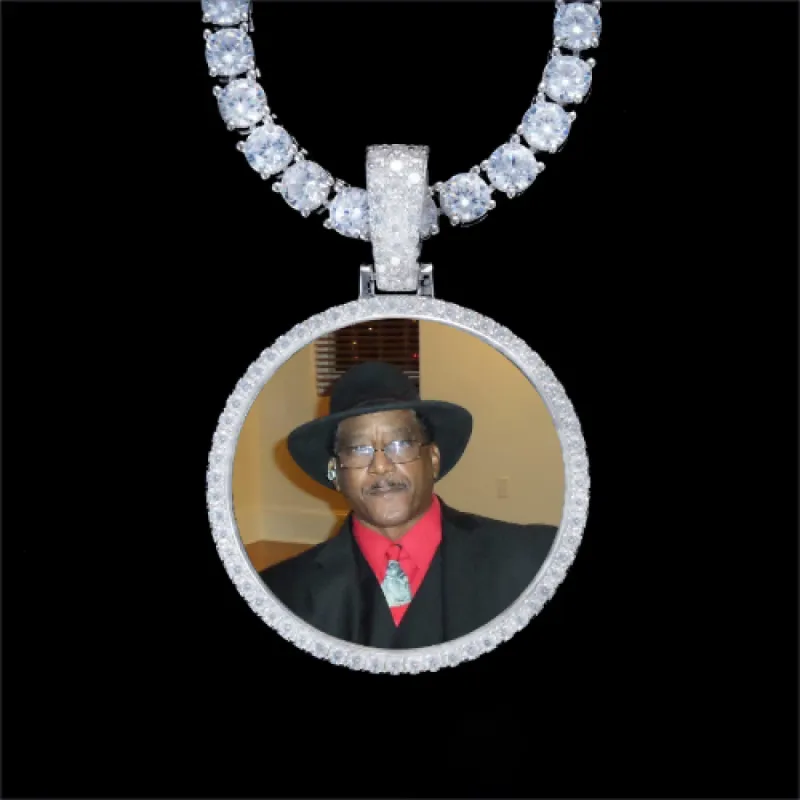 925S & VVS Moissanite 3D Circle Custom Picture Pendant sold by The GUU Shop