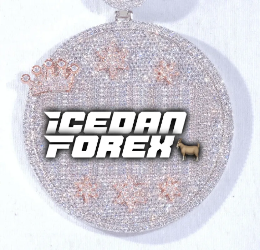 CUSTOM LETTER NECKLACE 3D BIG CROWN DISC sold by The GUU Shop