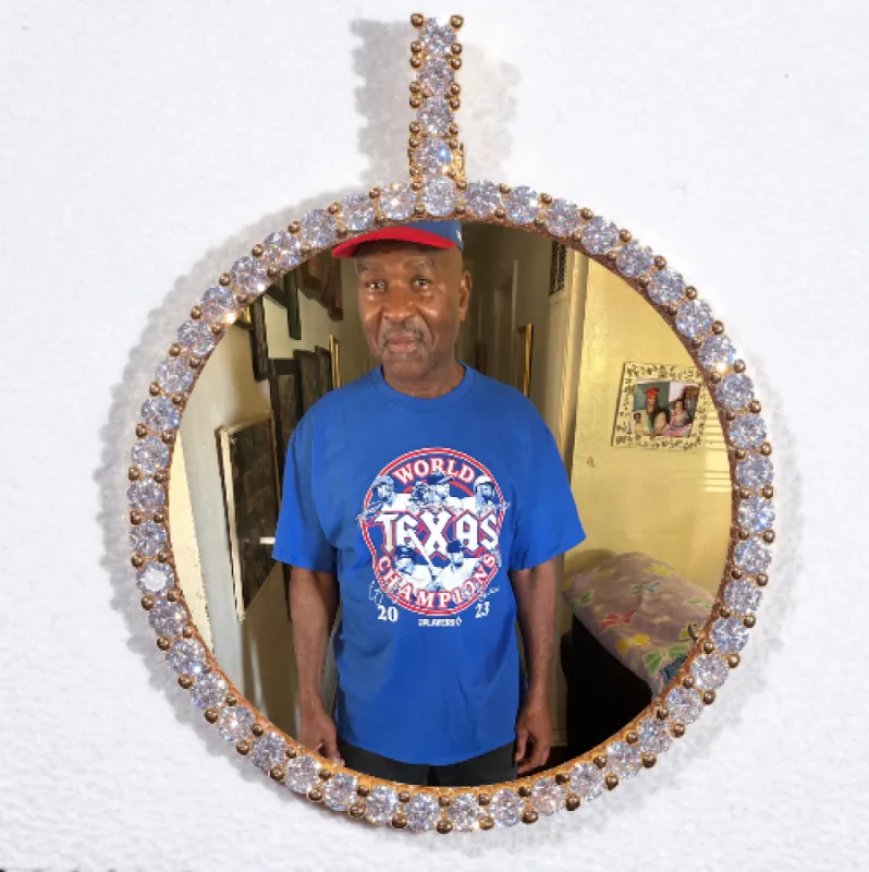 LARGE 3D CIRCLE CUSTOM PICTURE PENDANT sold by The GUU Shop