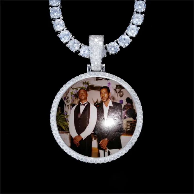 925S & VVS Moissanite 3D Circle Custom Picture Pendant sold by The GUU Shop